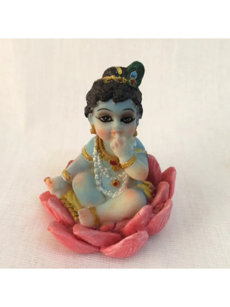 Статуэтка Кришна в лотосе; Krishna Lotus Sitting