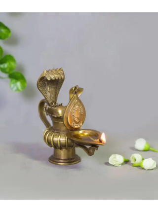 Лампа Линга Бхайрави с ложкой, Иша Лайф; Linga Bhairavi Lamp with Spoon, Isha Life Лампа Линга Бхайрави с ложкой, Иша Лайф; Linga Bhairavi Lamp with Spoon, Isha Life