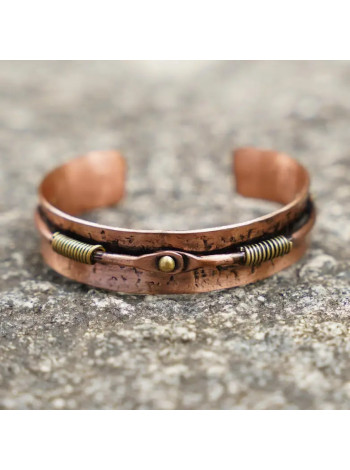 Медный браслет Isha Life Antique: Стиль и здоровье