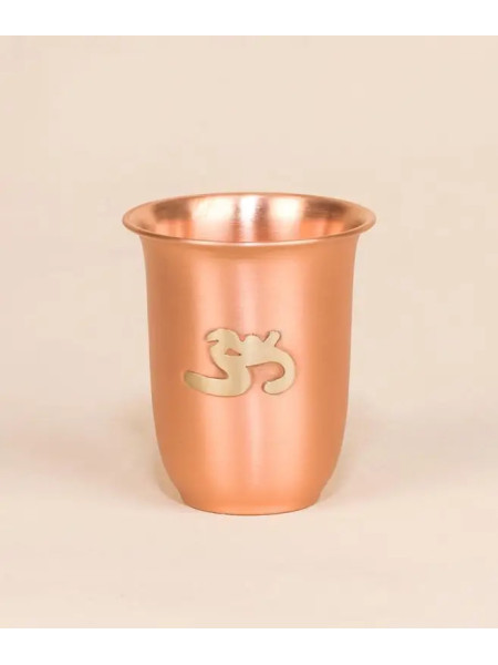 Матовый медный стакан с латунным аумом, 200 мл, Иша Лайф; Matte Finish Copper Glass with Brass Aum, 200 ml, Isha Life