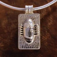 Серебренный кулон Линг Бхайрави маленький, Иша Лайф; Linga Bhairavi Silver Pendant - Small, Isha Life Серебренный кулон Линг Бхайрави маленький, Иша Лайф; Linga Bhairavi Silver Pendant - Small, Isha Life