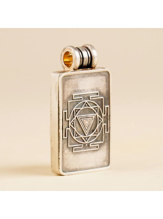 Серебренный кулон Линг Бхайрави большой, Иша Лайф; Linga Bhairavi Silver Pendant - Large, Isha Life