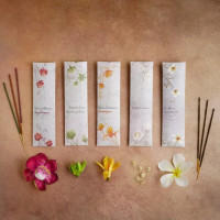 Подарочный набор благовоний «Цветы Иши», Иша Лайф; Flowers of Isha Gift Set, Isha Life Подарочный набор благовоний «Цветы Иши», Иша Лайф; Flowers of Isha Gift Set, Isha Life