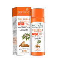 Солнцезащитный лосьон с сандалом  SPF 50, 120 мл, Биотик; Biotique Sun Shield Sandalwood 50+ SPF Sunscreen Ultra Soothing Lotion 120 ml