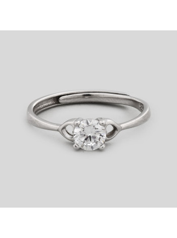 Серебряное кольцо с крупным фианитом