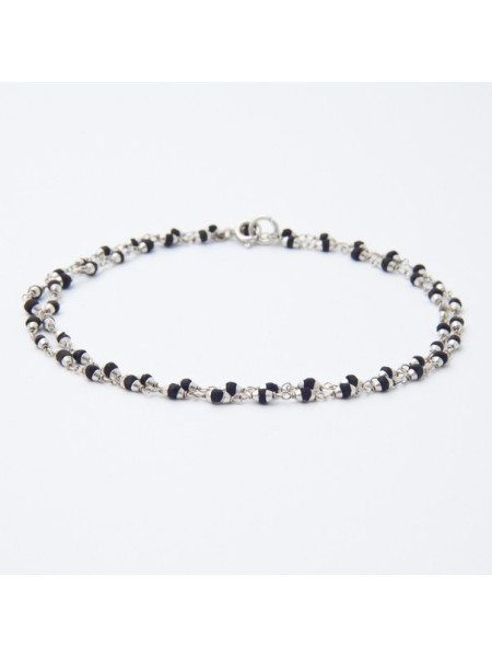 Кантхимала №1а Туласи в обрамлении 1 ряд 4 мм черные / Kanthimala №1 Tulasi silver 1 round 4mm black