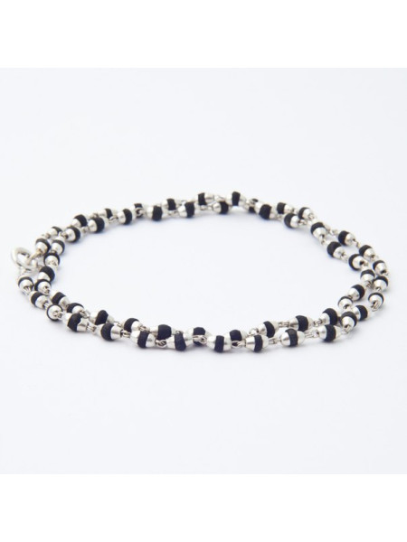 Кантхимала №2б Туласи в обрамлении 1 ряд 5 мм черные / Kanthimala №2b Tulasi silver 1round 5mm black