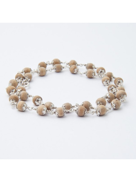 Кантхимала №7 Туласи в обрамлении 1 ряд 7 мм натуральная / Kanthimala №7 Tulasi silver 1round 7mm natural